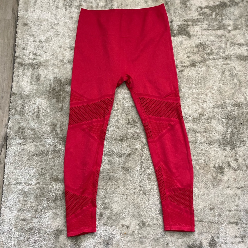 Fabletics mosaic 7/8 high waisted leggings